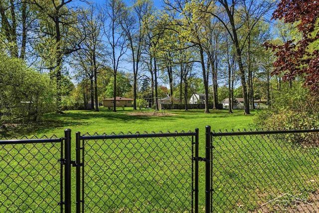 306 E Sugnet Road, Midland, MI 48642