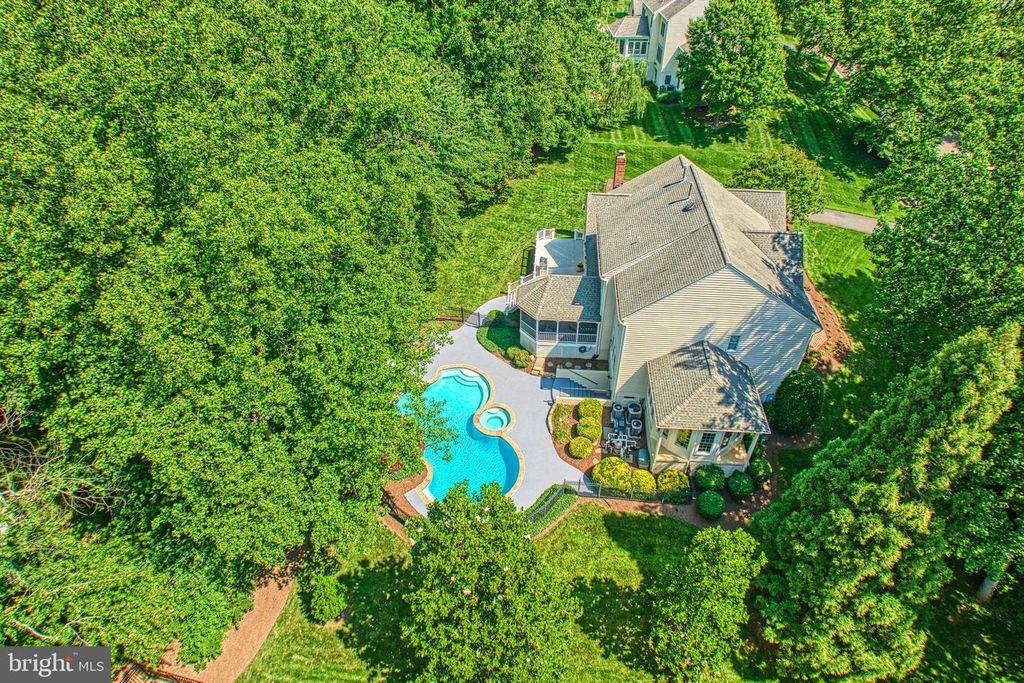 1296 NEWKIRK CT, Vienna, VA 22182