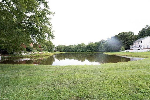 84 Park Village Lane, Greensboro, NC 27455
