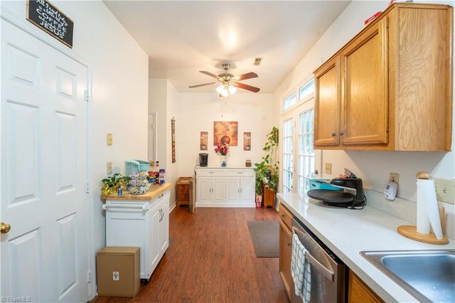84 Park Village Lane, Greensboro, NC 27455