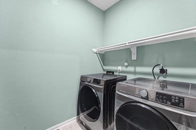 8814 Ruddy Duck Court, Baytown, TX 77521