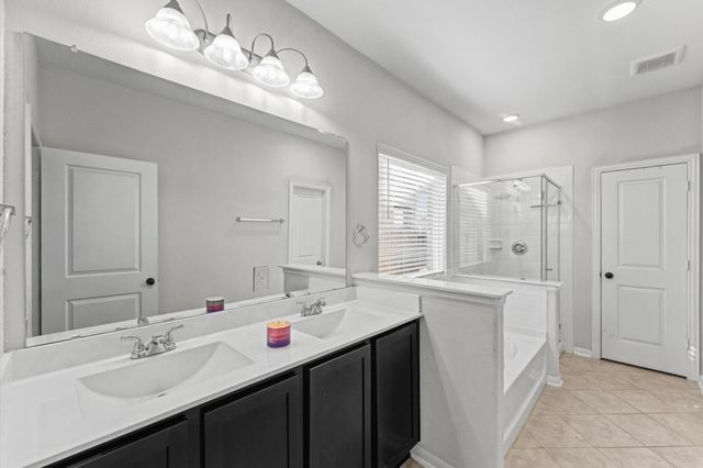 8814 Ruddy Duck Court, Baytown, TX 77521