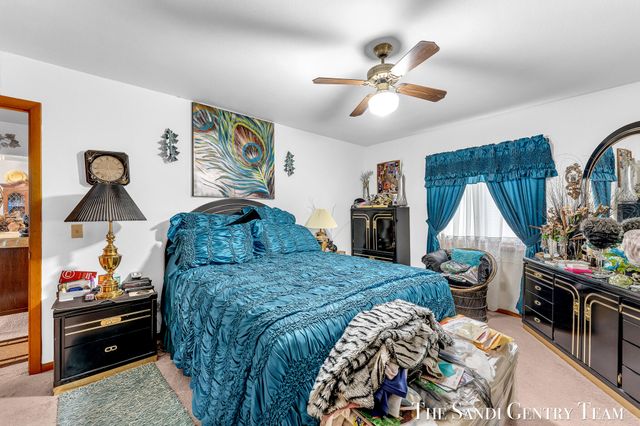 831 West Street, Muskegon, MI 49442