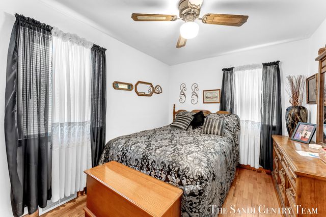 831 West Street, Muskegon, MI 49442