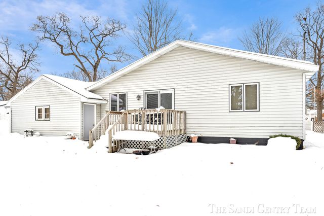 831 West Street, Muskegon, MI 49442