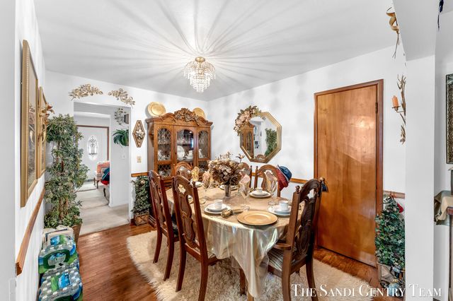 831 West Street, Muskegon, MI 49442