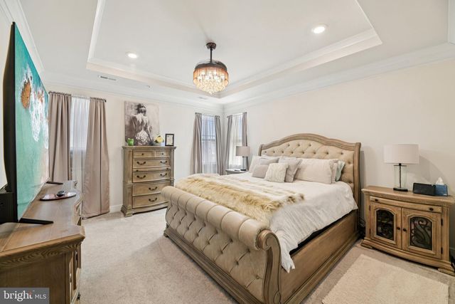 5660 LEWIS CARROLL DR, White Plains, MD 20695