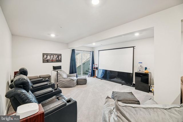 5660 LEWIS CARROLL DR, White Plains, MD 20695