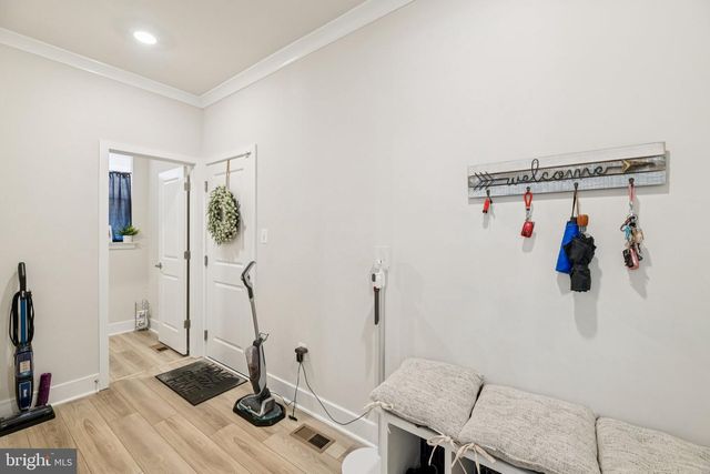 5660 LEWIS CARROLL DR, White Plains, MD 20695