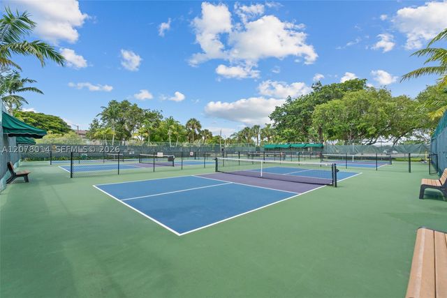 13705 SW 12th St 409B, Pembroke Pines, FL 33027