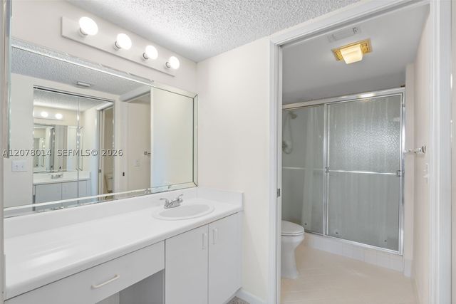 13705 SW 12th St 409B, Pembroke Pines, FL 33027