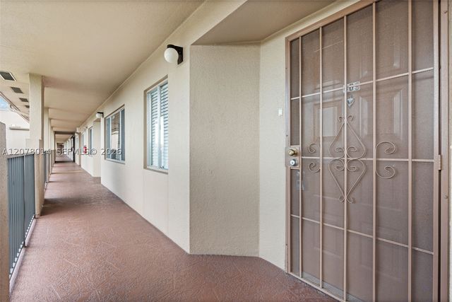 13705 SW 12th St 409B, Pembroke Pines, FL 33027