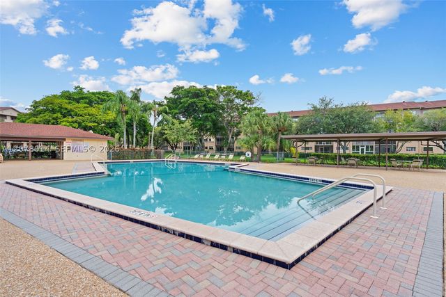 13705 SW 12th St 409B, Pembroke Pines, FL 33027