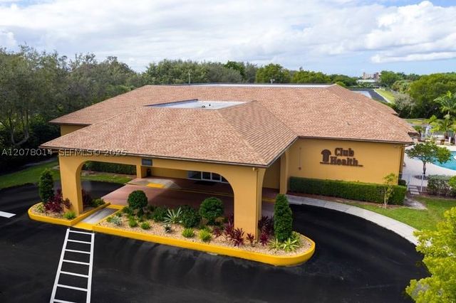 13705 SW 12th St 409B, Pembroke Pines, FL 33027