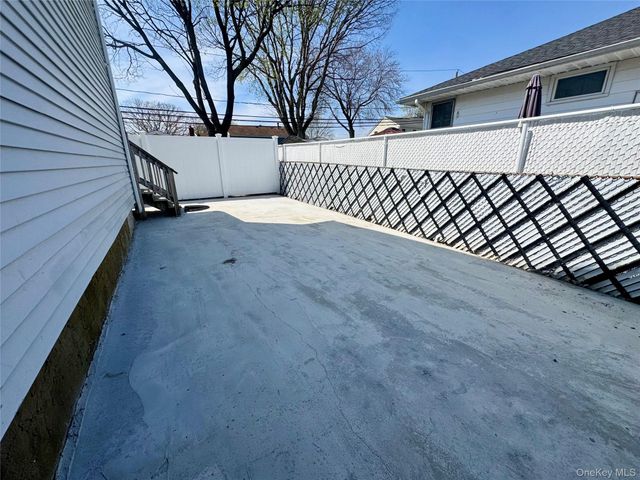 70 Burlington Avenue, Deer Park, NY 11729