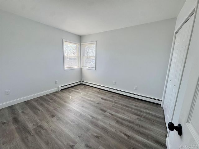 70 Burlington Avenue, Deer Park, NY 11729