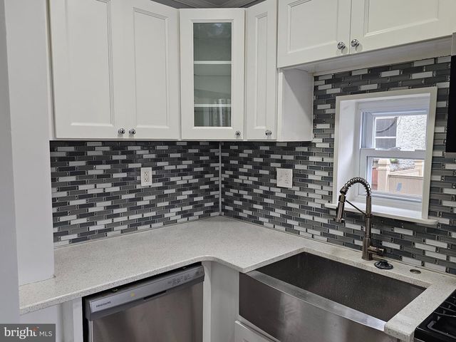 1744 STOCKER ST, Philadelphia, PA 19145