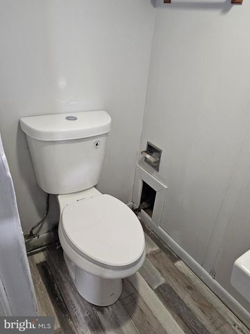 1744 STOCKER ST, Philadelphia, PA 19145