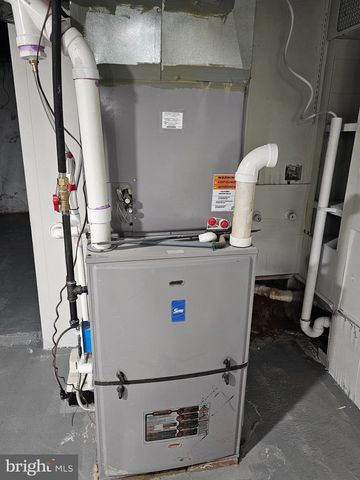 1744 STOCKER ST, Philadelphia, PA 19145