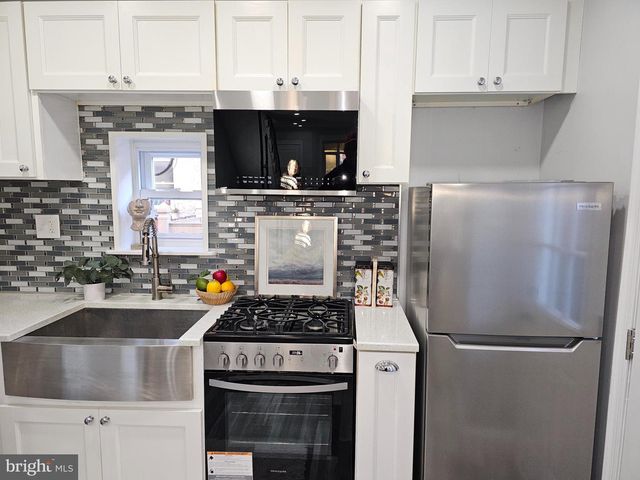 1744 STOCKER ST, Philadelphia, PA 19145