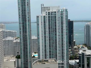45 SW 9th St 3703, Miami, FL 33130