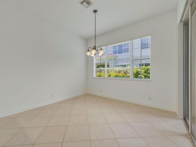 119 Lancaster Road, Boynton Beach, FL 33426