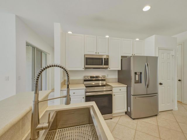 119 Lancaster Road, Boynton Beach, FL 33426
