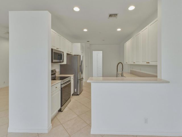 119 Lancaster Road, Boynton Beach, FL 33426