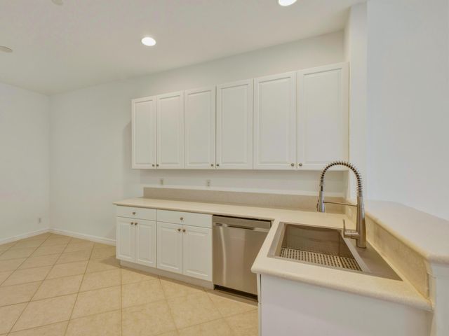 119 Lancaster Road, Boynton Beach, FL 33426
