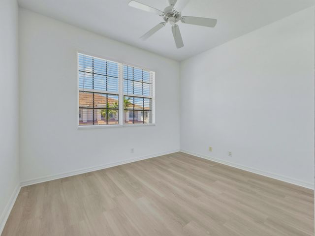 119 Lancaster Road, Boynton Beach, FL 33426