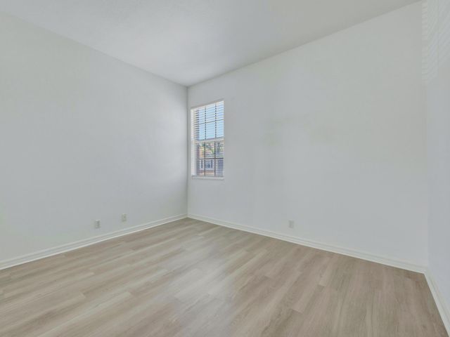 119 Lancaster Road, Boynton Beach, FL 33426