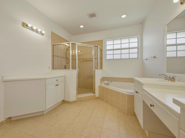 119 Lancaster Road, Boynton Beach, FL 33426