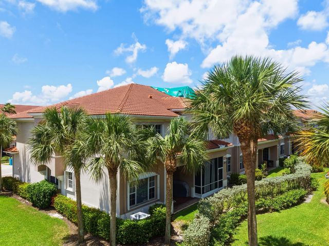119 Lancaster Road, Boynton Beach, FL 33426