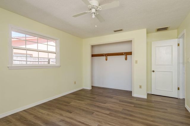 1402 OVERLEA DRIVE, Dunedin, FL 34698