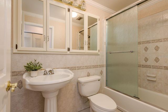 1402 OVERLEA DRIVE, Dunedin, FL 34698