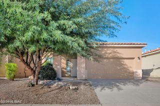 2511 N Avenida Tabica, Green Valley, AZ 85614