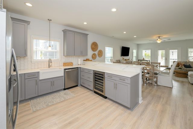 112-A 7th Ave. N, Surfside Beach, SC 29575