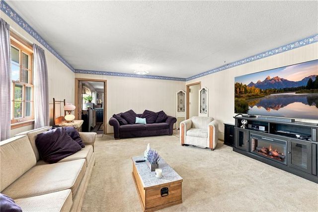 5207 Spring Avenue, Kansas City, MO 64133