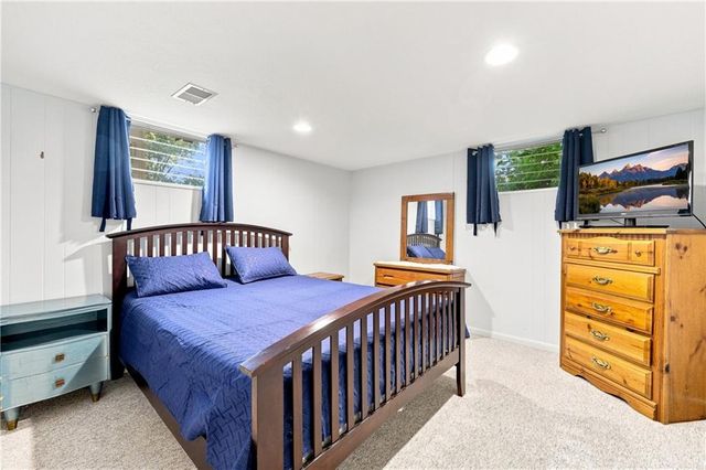5207 Spring Avenue, Kansas City, MO 64133