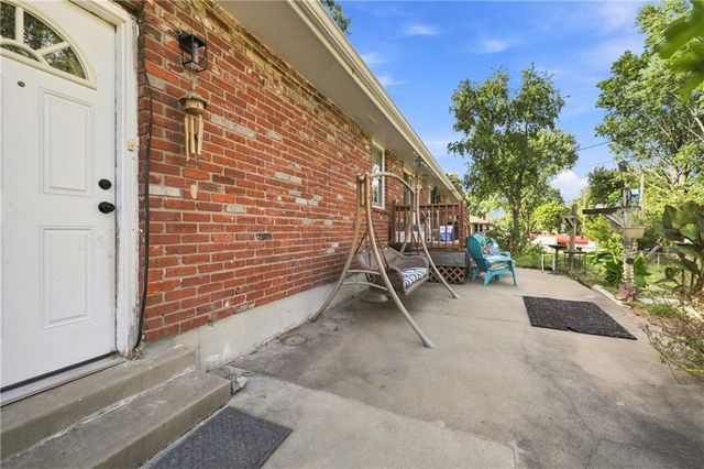 5207 Spring Avenue, Kansas City, MO 64133