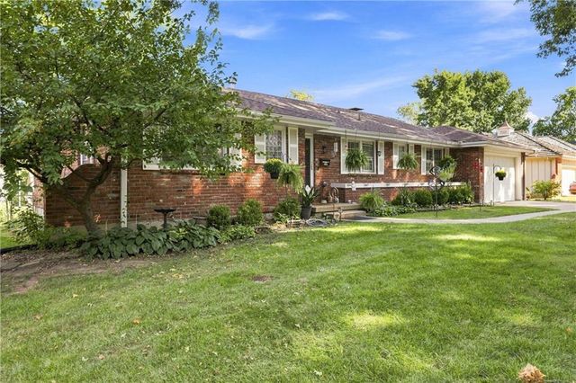 5207 Spring Avenue, Kansas City, MO 64133