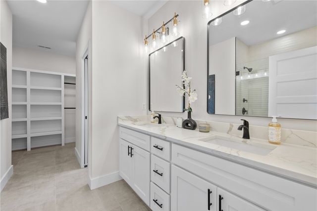 502 Point Road, Westminster, SC 29693