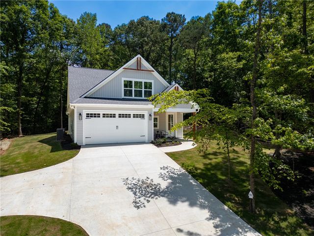 502 Point Road, Westminster, SC 29693