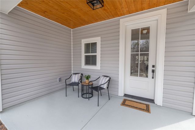 502 Point Road, Westminster, SC 29693