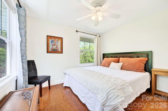 26 Macdougall Lane, Weaverville, NC 28787