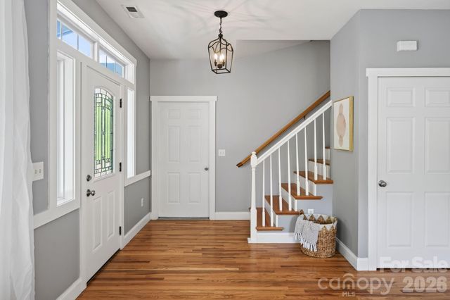26 Macdougall Lane, Weaverville, NC 28787