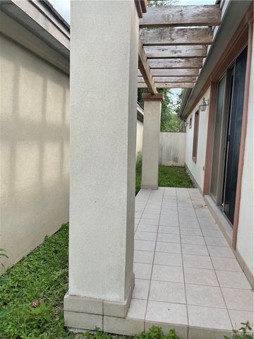 617 E Thornhill Avenue, Mcallen, TX 78503