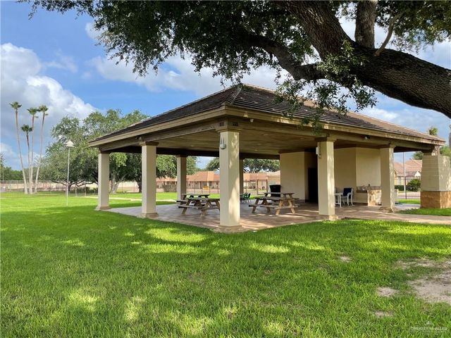 617 E Thornhill Avenue, Mcallen, TX 78503