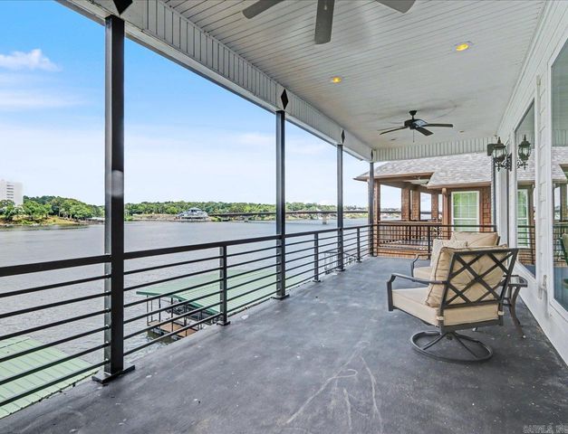 333 Paradise Point, Hot Springs, AR 71913