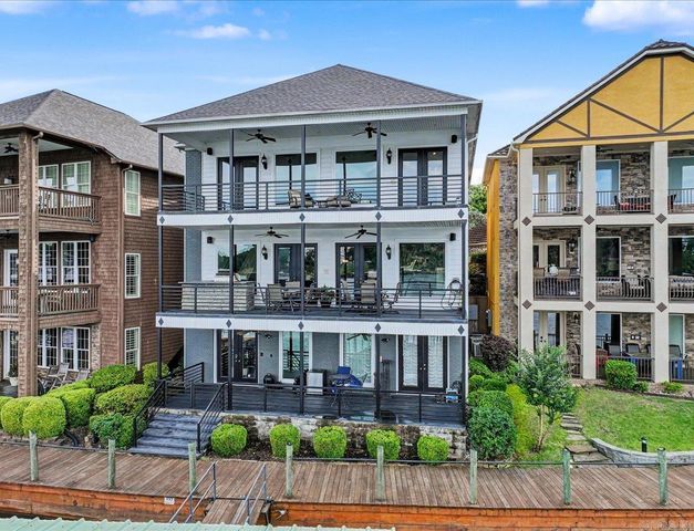 333 Paradise Point, Hot Springs, AR 71913